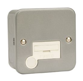 CL049  Essentials Metal Clad 3A Fused Connection Unit With Optional FO